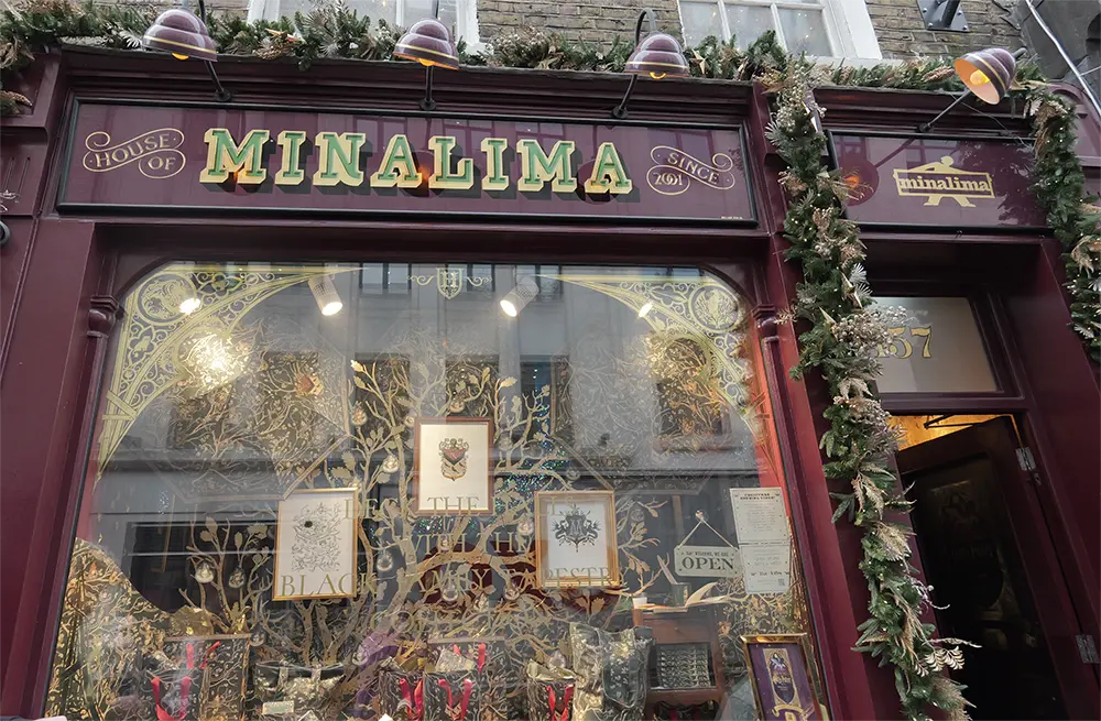 Mina Lima's storefront