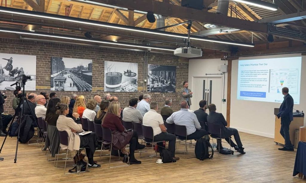 Photo of the room from the day